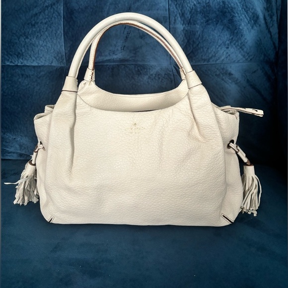 Kate Spade Berkshire Road Stevie Satchel White Pebbled Leather Tassles Boho EUC - Picture 1 of 16